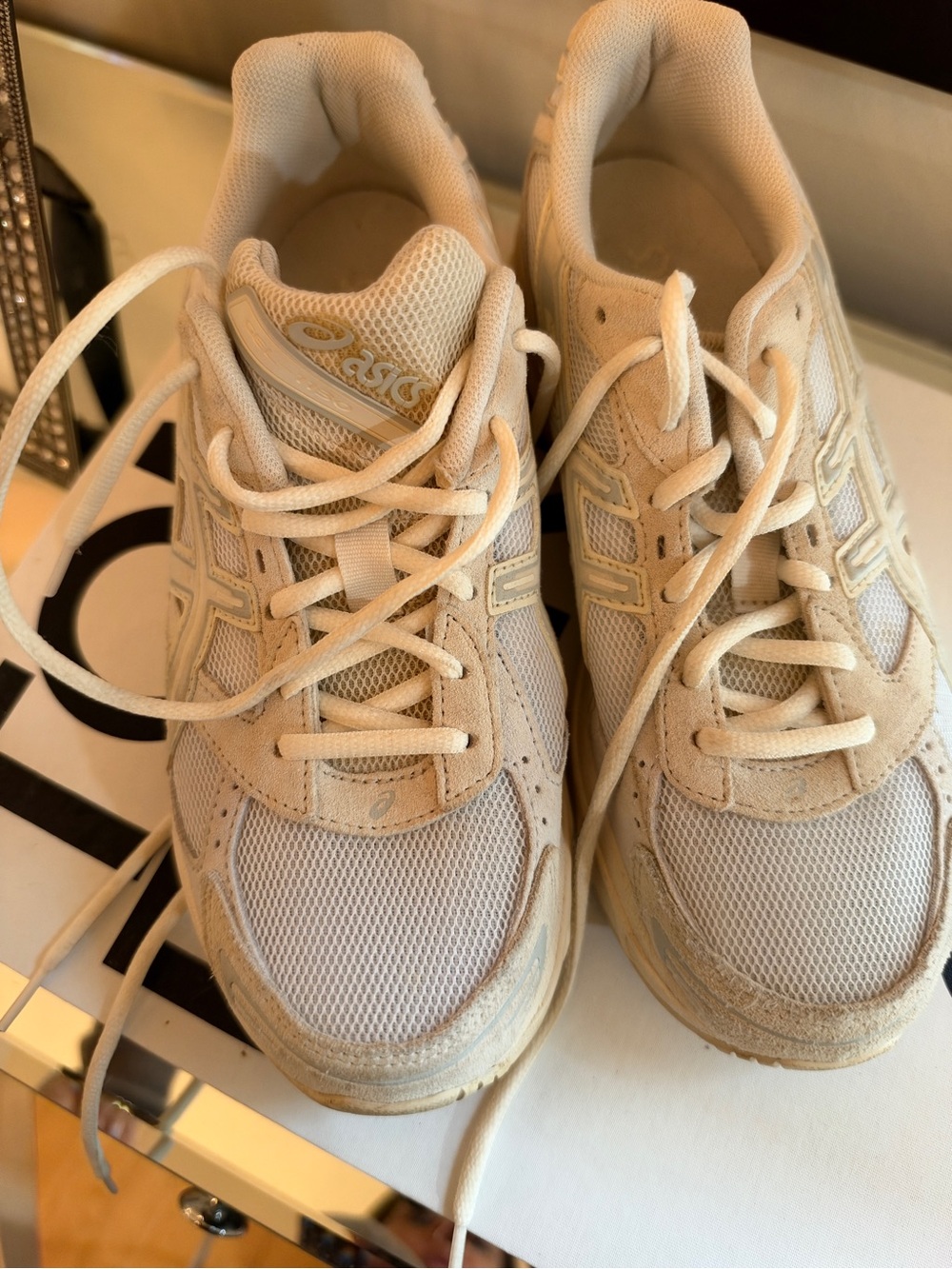 ASICS women’s gel 1130 Beige Mesh & Suede Sneakers - Picture 9 of 9